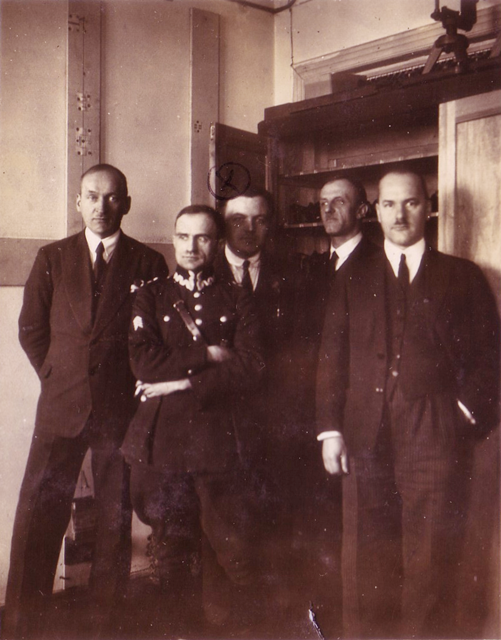 Kliknij obrazek, aby uzyskać większą wersję

Nazwa:	11_640PS.png
Wyświetleń:	62
Rozmiar:	695,3 KB
ID:	11865