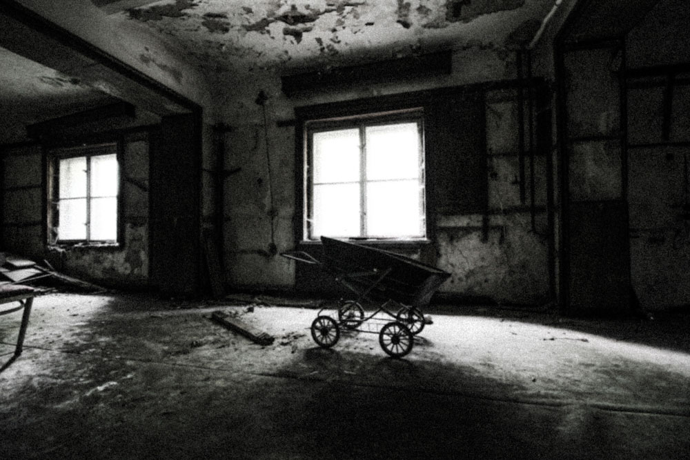 Kliknij obrazek, aby uzyskać większą wersję

Nazwa:	urbex mokrzeszów wózek piwnica forum.jpg
Wyświetleń:	140
Rozmiar:	162,7 KB
ID:	4643