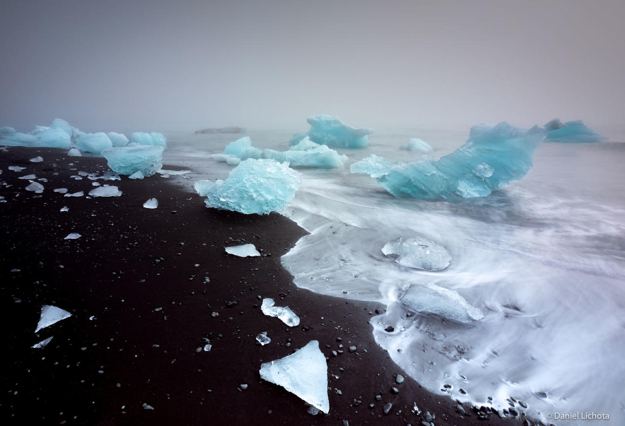 Kliknij obrazek, aby uzyskać większą wersję

Nazwa:	ice beach-1.jpg
Wyświetleń:	25
Rozmiar:	239,2 KB
ID:	1597