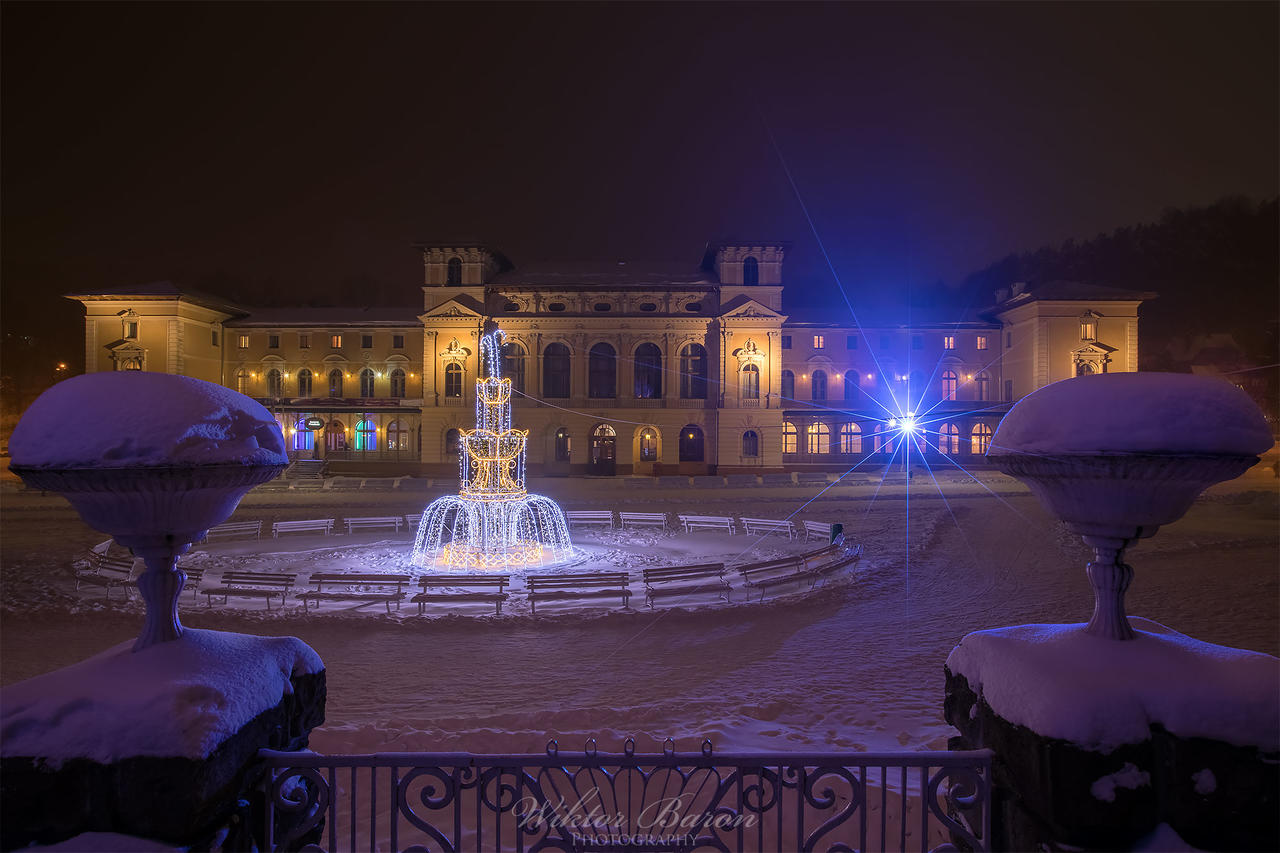 Kliknij obrazek, aby uzyskać większą wersję

Nazwa:	Stary Dom Zdrojowy w Krynicy.jpg
Wyświetleń:	12
Rozmiar:	403,0 KB
ID:	4510