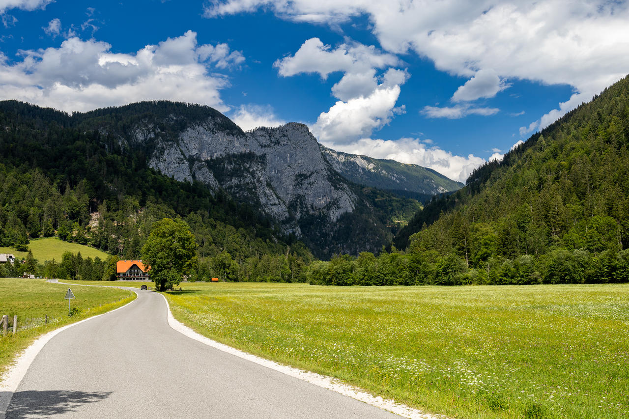 Kliknij obrazek, aby uzyskać większą wersję

Nazwa:	Slovenia (38).JPG
Wyświetleń:	6
Rozmiar:	8,55 MB
ID:	8932