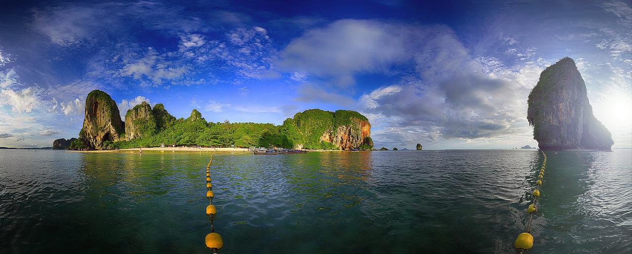 Ao-Phra-Nang-Beach-Krabi-03.jpg