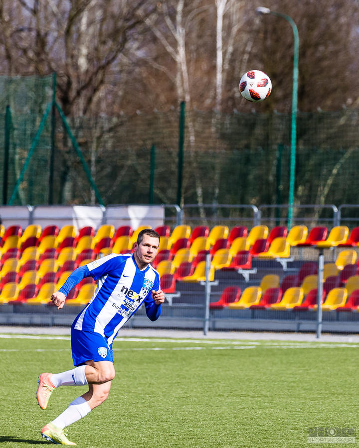 Kliknij obrazek, aby uzyskać większą wersję

Nazwa:	2021-03-20 1KS Ślęza Wrocław vs LKS Goczałkowice Zdrój_8157.jpg
Wyświetleń:	5
Rozmiar:	270,5 KB
ID:	6028